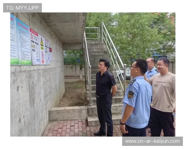 潜江队第三节反超汉川,余坤杨梦华突破撕开防线